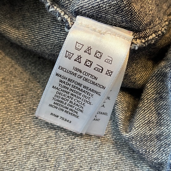 Cynthia Rowley Denim Apple Appliqué Embroidered Jumper with Ruffled Straps 5 - Picture 10 of 13